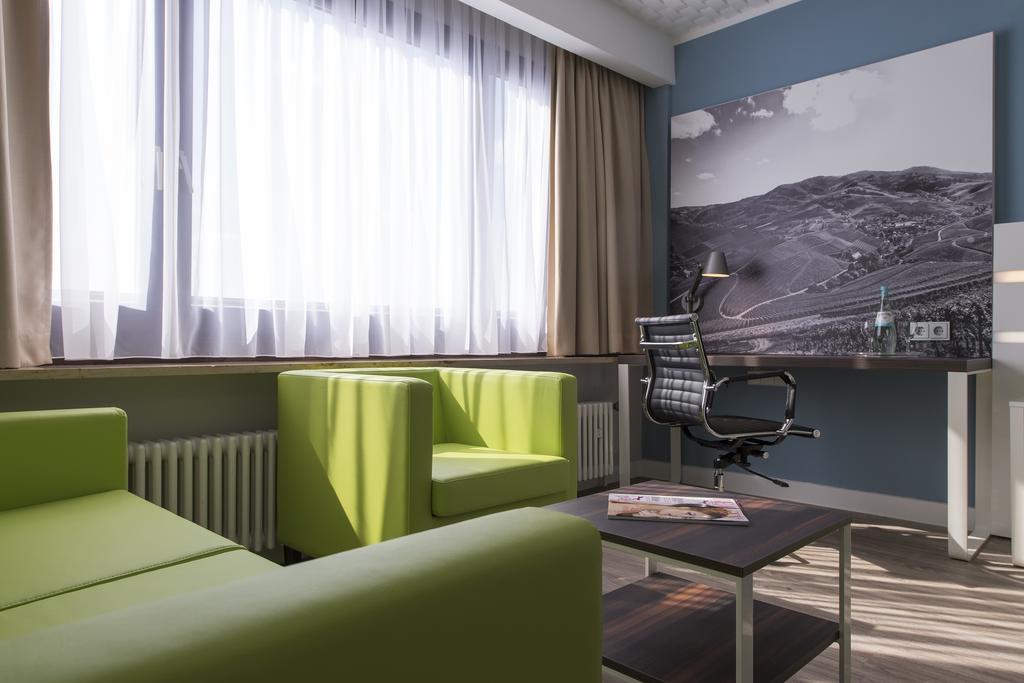 Ibis Styles Offenburg City Ruang foto